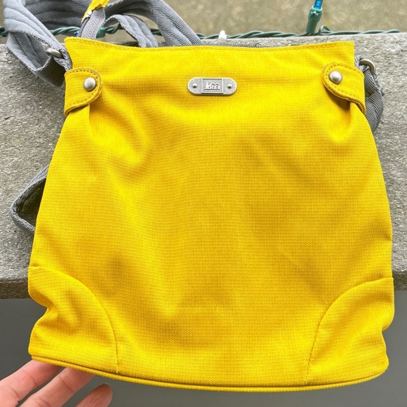 REI Fabric Crossbody Bag - Picture 3 of 11